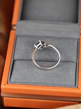 艺升缘珠宝剑·男戒定制S925银镶嵌培育蓝宝石 男士钻戒原创设计