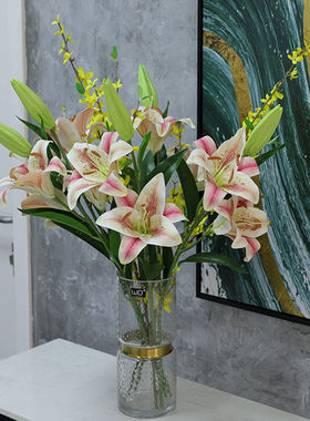 3D手感百合花仿真花客厅假花装饰档塑料花餐桌轻奢混批