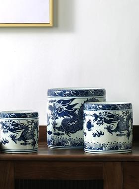 景德镇陶瓷摆件笔筒书房文房四宝青花缠枝莲毛笔筒家居办公室摆设