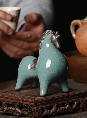 陶瓷唐马摆d件小号招财客厅玄关酒柜桌面装饰品办公桌生肖马摆设