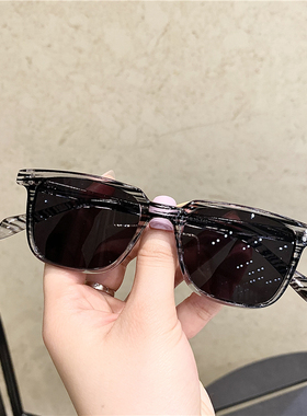 小方框墨镜女潮个性复古韩版新款圆脸网红素颜神器显瘦太阳眼镜男