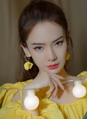 气质独特漂亮耳环女精致夸张花朵