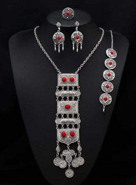 哈沙克斯坦复古仿松石合金项链