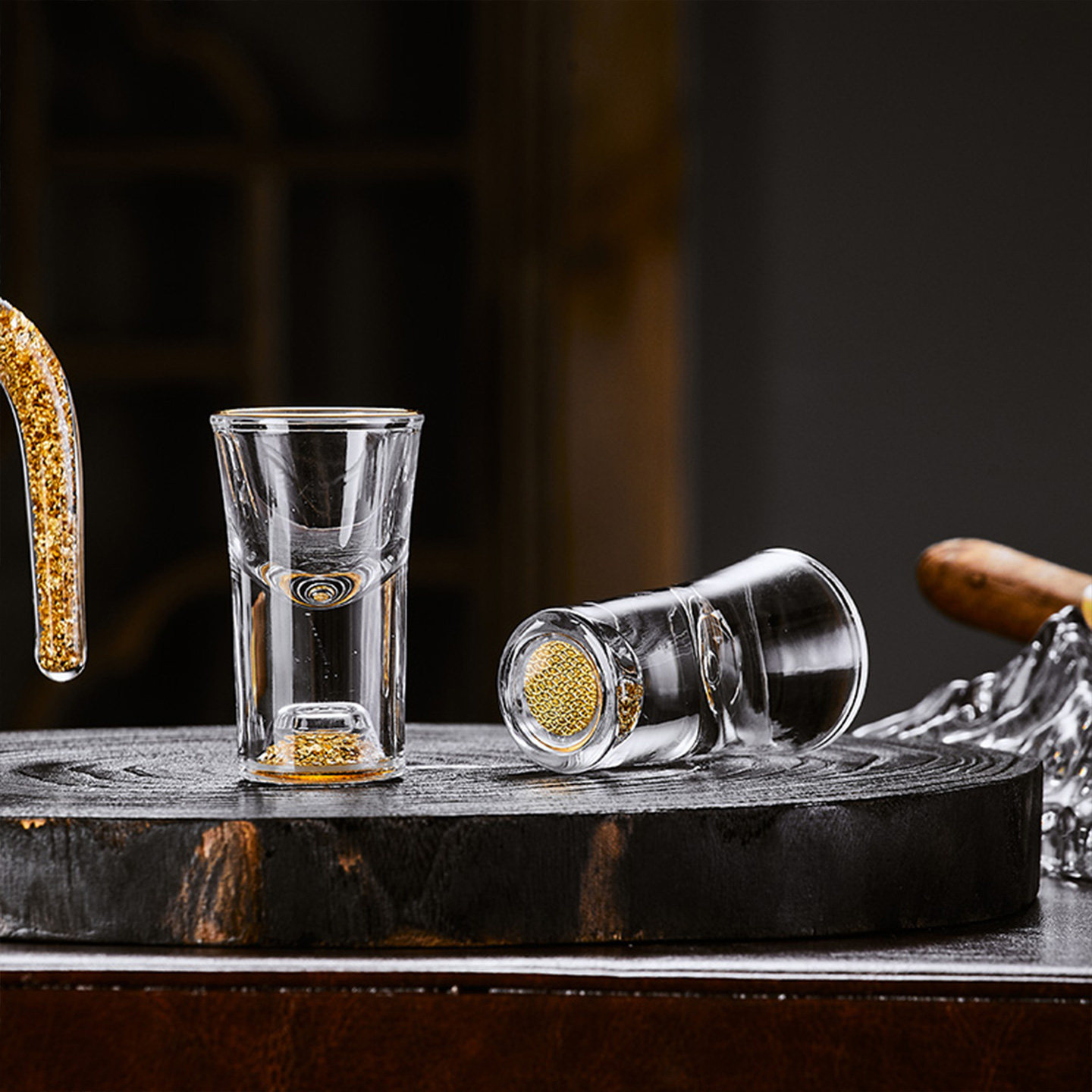 水晶金箔白酒杯套装家用小号一口杯分酒器带刻度酒盅酒具烈酒杯子,淘宝优惠券,粉丝福利购,淘宝优惠卷