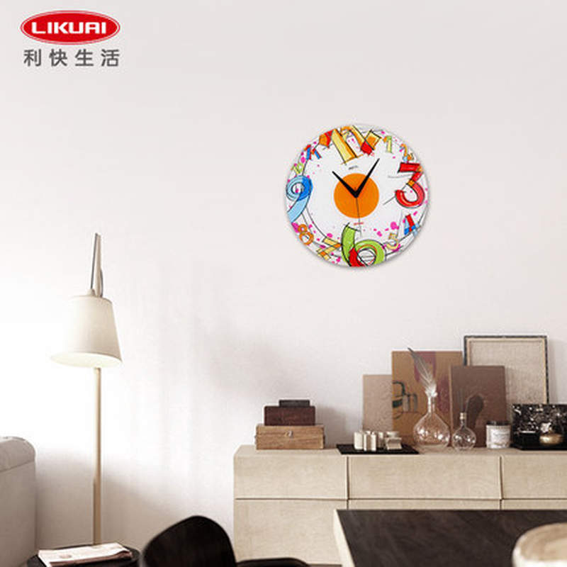 Upscale LiQuick Guzzini Italy Import Fashion mute Watch Living room Colour graffiti hanging bell Decorative Wall