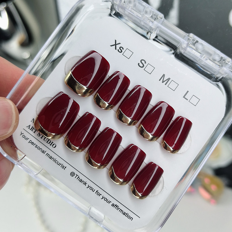 2026年新款红色金属边框穿戴甲纯手工美甲贴片氛围感小众设计甲片,淘宝优惠券,粉丝福利购,淘宝优惠卷