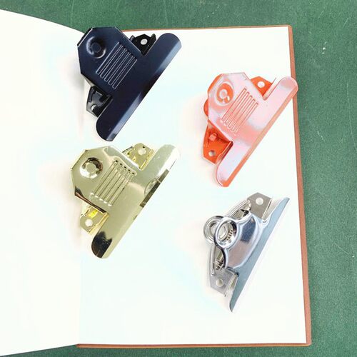 黑色蝴蝶夹配件装订夹写字板夹子五金金属夹记事夹文件夹票据强力夹木板夹夹具平板塑料平板夹山形平头挂板夹 - 图1