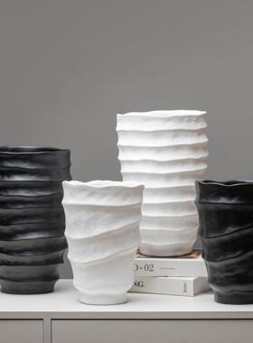 现代北居欧创意几何瓶几树脂黑白花客厅茶波浪大口LSZ0479花器软