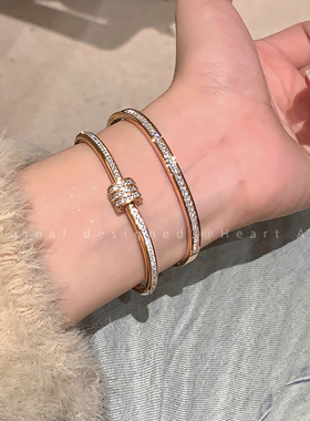 玫瑰金手镯女款2025新款高级感