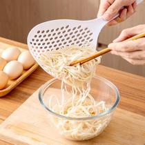 High temperature resistant large fishing surface with missing spoon kitchen Home strainer Leachate drain Drain Dumplings Subnets Plastic Noodles Leaking Spoons