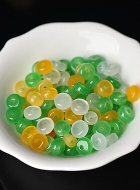 翡翠三彩色玉髓隔片约4*8mm