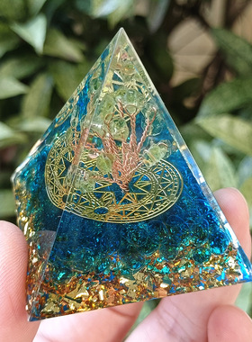 跨境爆款水晶碎石金字塔摆件家居树脂滴胶手工艺品办公室装饰