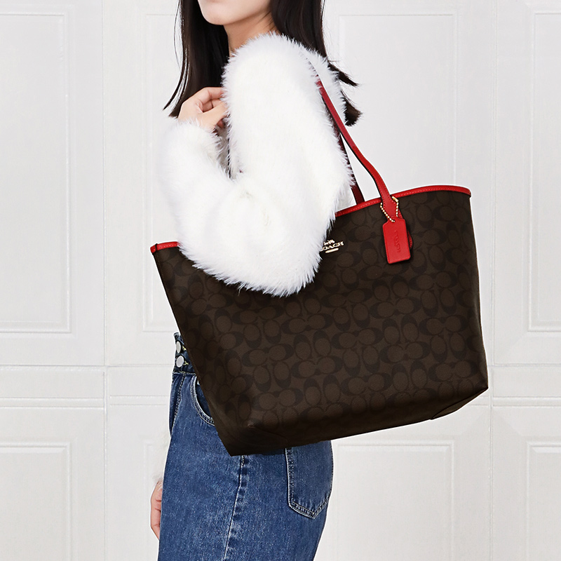  天猫国际自营时尚范女士包袋