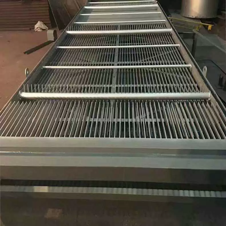 Поворотная механическая решетка? Solid -state separation stainless steel polluting machine mechanical grille clearing pollution and cleaning machine Rotal grille