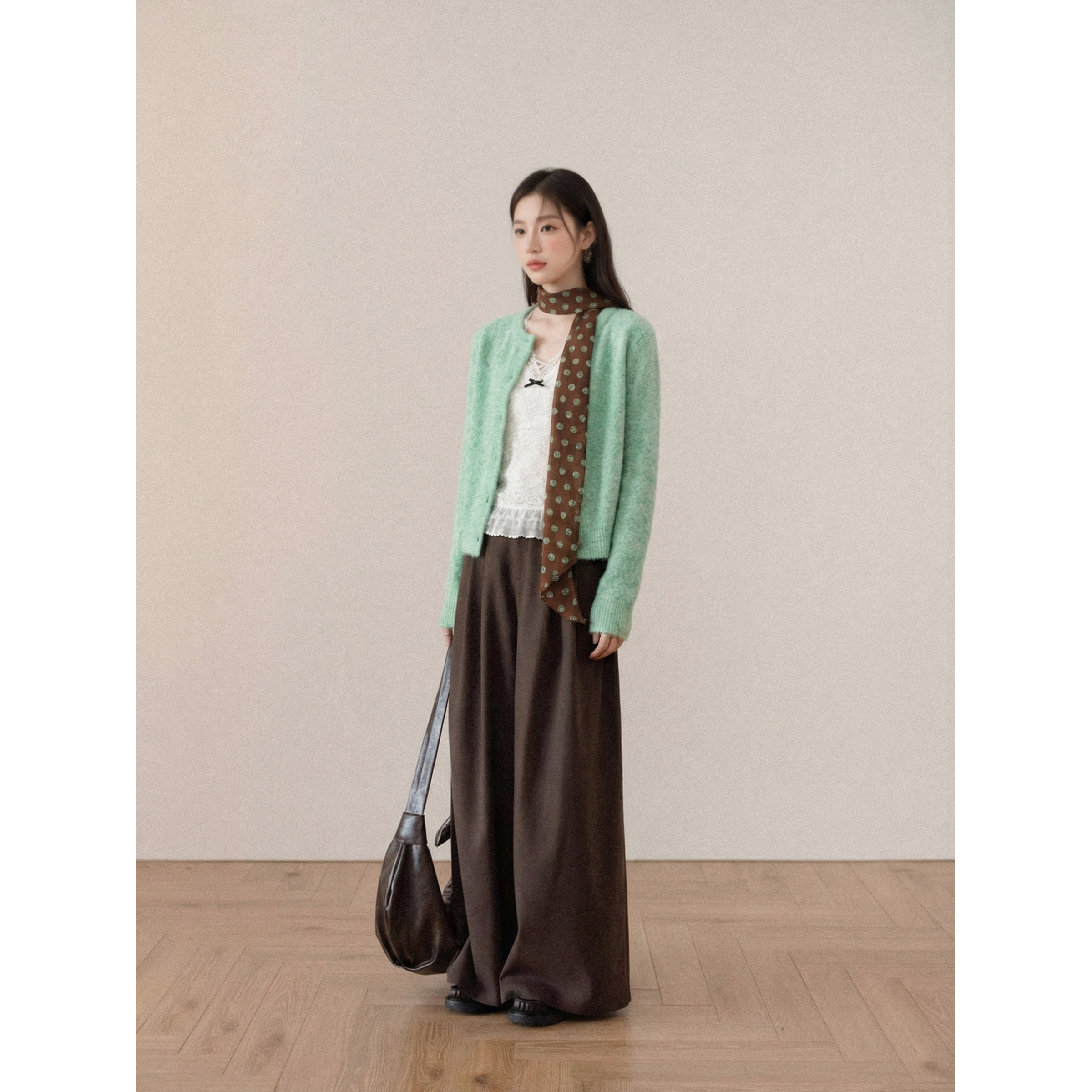 欧阳喜甄选“绿野仙踪”薄荷绿色针织开衫毛衣外套女新款软糯上衣,淘宝优惠券,粉丝福利购,淘宝优惠卷