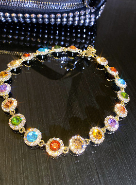 复古轻奢风彩色镶钻圆形几何手链