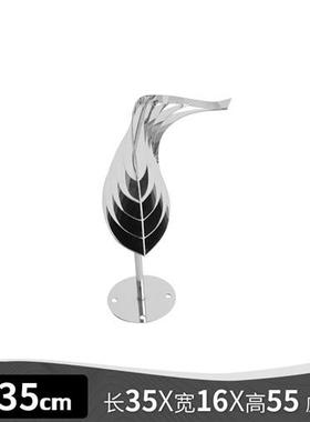 酒店售楼处地产轻奢水池镜面不锈钢抽象创意鱼摆件雕塑装饰品定制