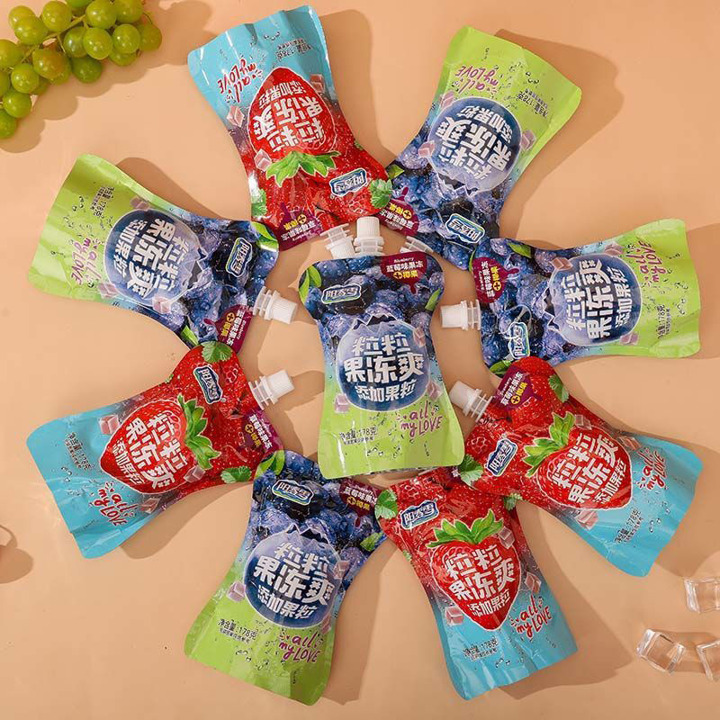 阳春雪粒粒爽果冻爽椰果蓝莓草莓味吸吸冰