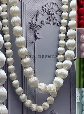 大珍珠串婚礼婚庆橱窗网红置景