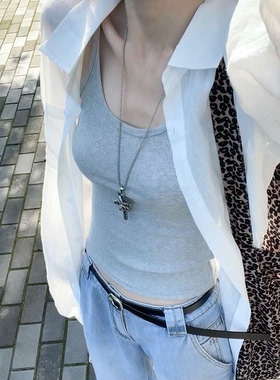 暗黑复古蛇缠十字架项链女欧美ins小众个性甜酷毛衣链嘻哈潮配饰