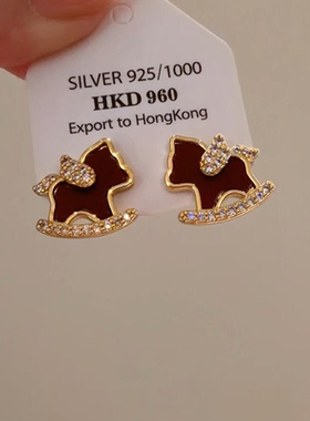 本命年红色小马吊坠项链女高级感