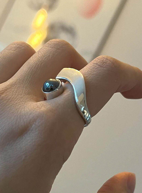 银色弧面仿黑玛瑙戒指女小众设计