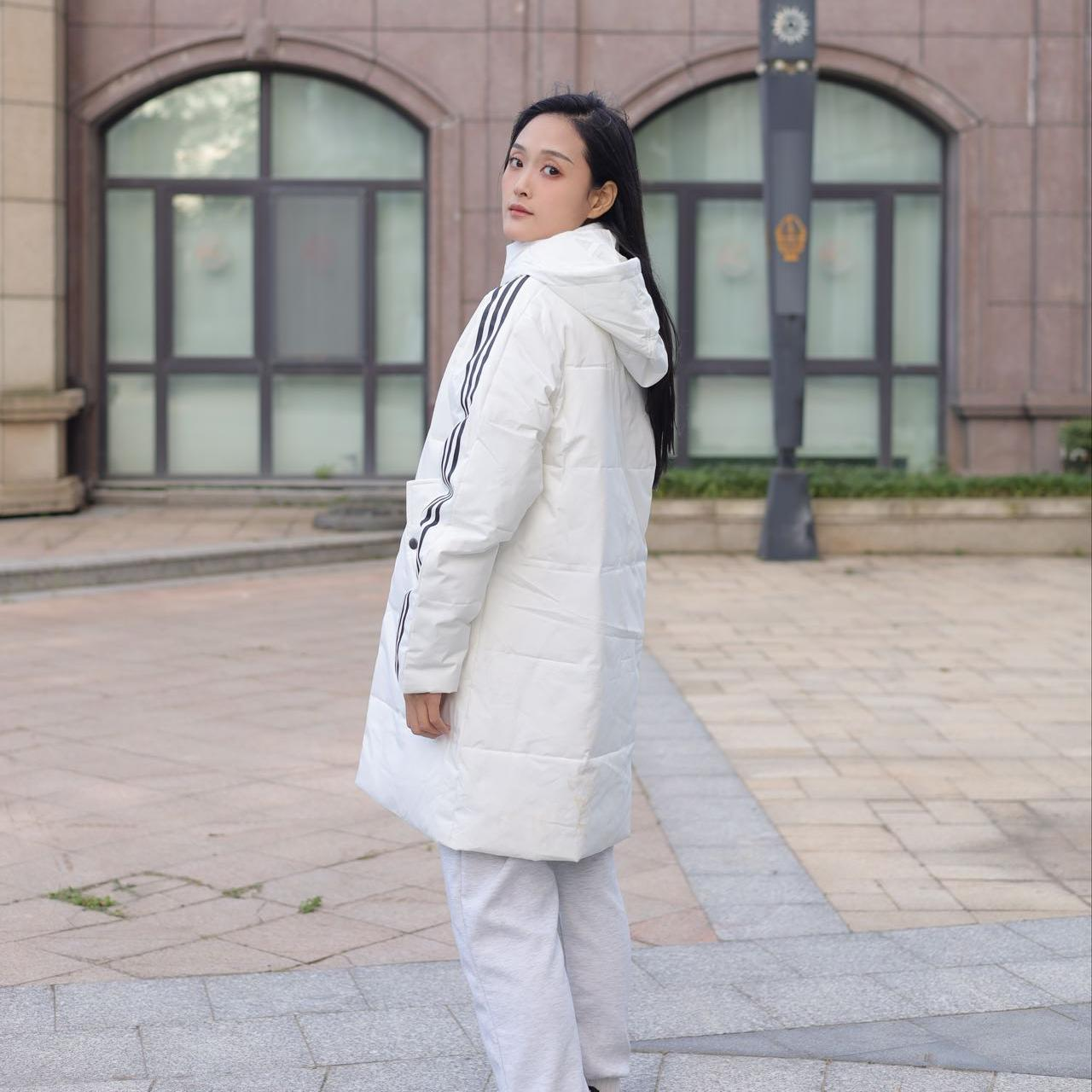 新款羽绒服 男女士短中长款加厚保暖领情侣外套