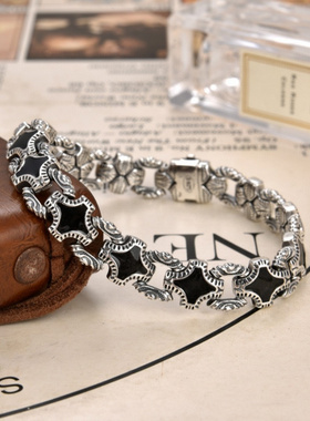 新款北欧风滴胶菱角手链简单大方