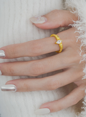 新款灵蛇黄色戒指女新中式小众设