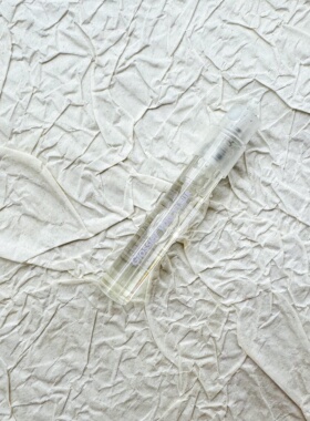 丝芙兰生日礼～Glossier颜料管液体腮红Puff 4ml+试管香水1.5ml*3