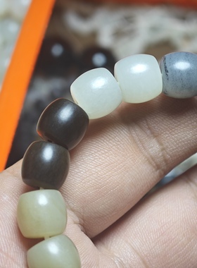 新疆和田玉楼兰三色9*10mm直切老邢桶珠手串男女款多宝单圈手链