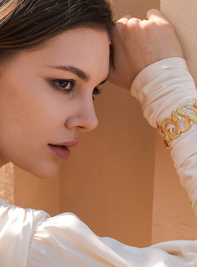 RetroChic复古时尚鹰羽手镯