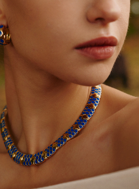 苏美圣蛇项链大英博物馆联名