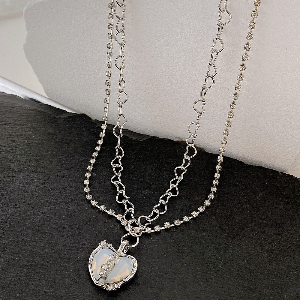 Love inlaid zircon necklace girl heart choker轻奢高级感项链-图2