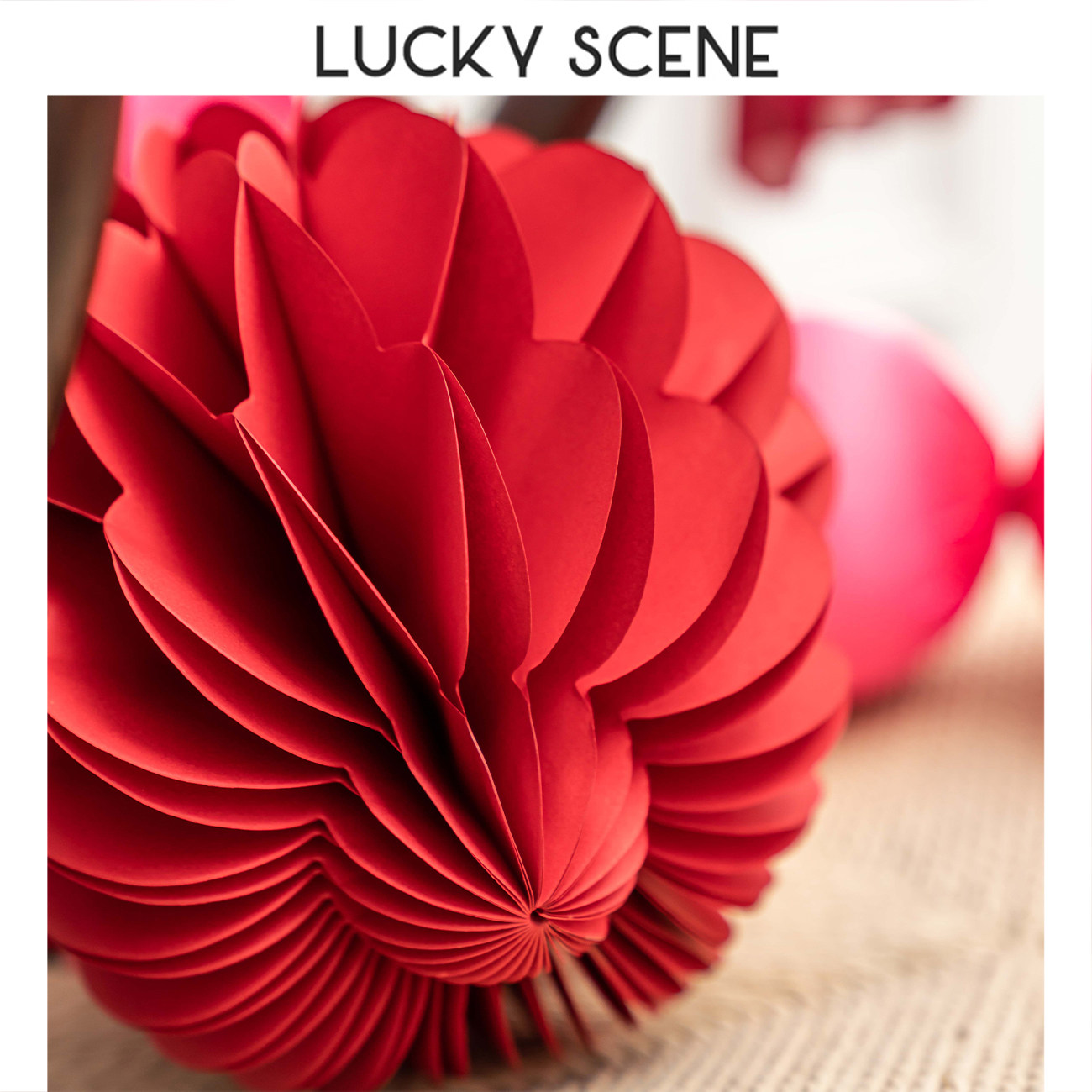 恋恋喜日四叶草蜂窝球装饰婚房婚礼婚庆红色纸灯笼挂饰店铺橱窗,淘宝优惠券,粉丝福利购,淘宝优惠卷