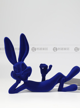 轻奢现代简约卡通网红创意植绒蓝色兔子装饰品摆设电视柜躺姿摆件