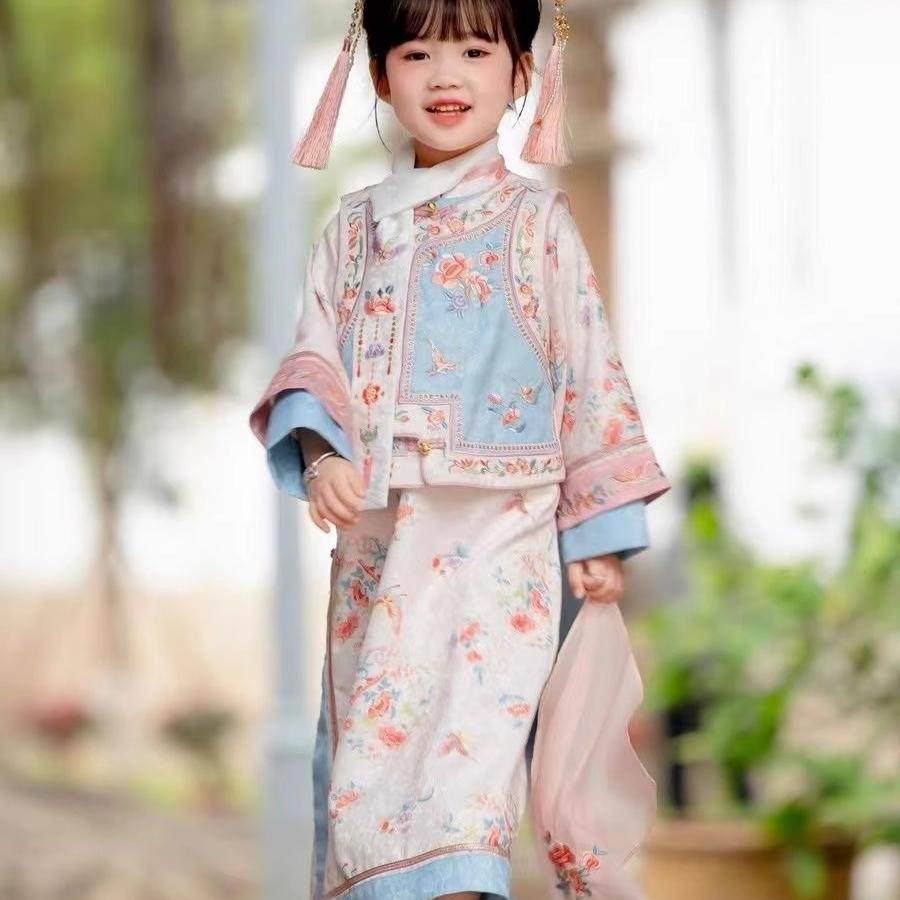 汉服出租秋冬儿童成人清朝格格阿哥国风满族服全家福演出古装租借,淘宝优惠券,粉丝福利购,淘宝优惠卷