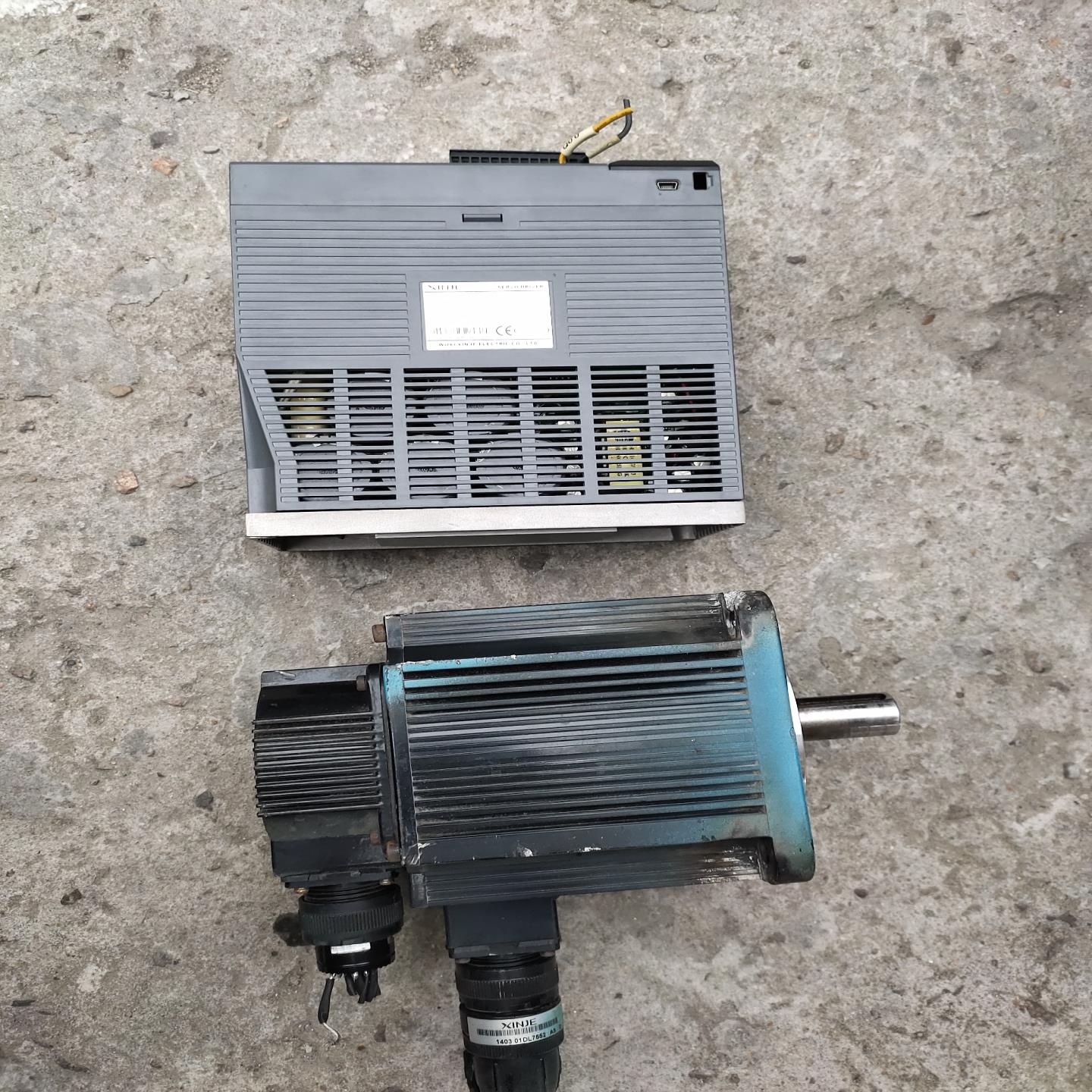 (设备配件)驱动kwM电机信捷21DS2AS2--伺服拆机P51.5 , - 图0