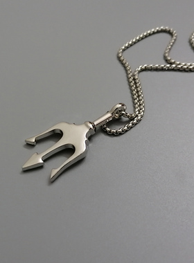 一页出品！情侣三叉戟项链吊坠饰品海王个性鱼叉项链衣服百搭挂坠