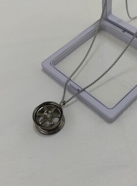 一页出品！汽车轮毂吊坠项链嘻哈风男女情侣款机车风配饰新潮个性