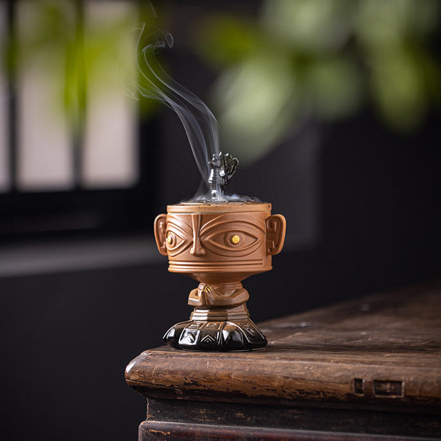 Sanxingdui Cultural and Creative Retro Incense Burner Home Indoor Sandalwood Incense Incense Ceramic Mosquito Incense Incense Holder Ornament