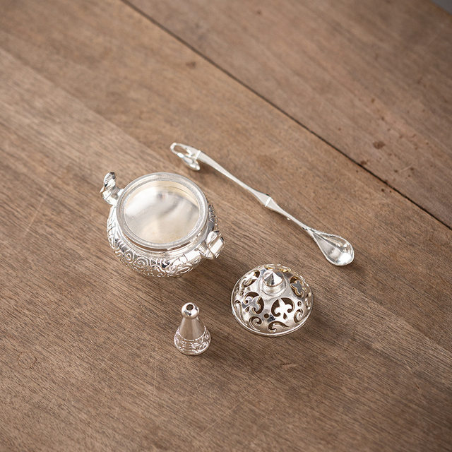 Silver three-legged mini incense burner pocket line incense burner home indoor incense sandalwood agarwood aromatherapy tea ceremony decoration