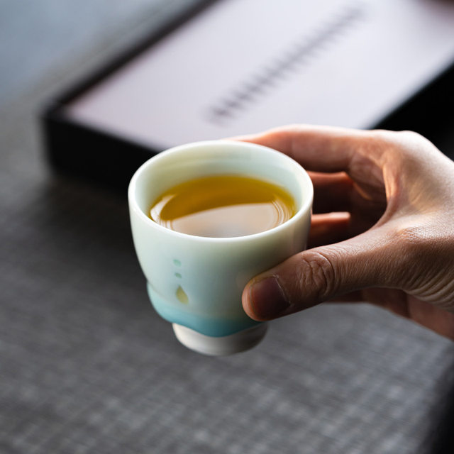 Dripping Grace Handmade Celadon Master Cup High-end Personal Kung Fu Tea Cup Small Single Cup Ceramic Tea Set