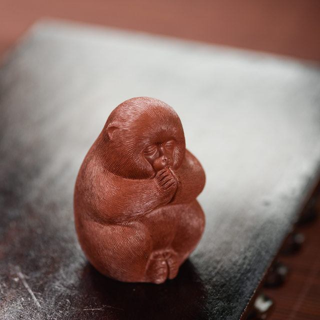 Handmade purple sand monkey stone monkey twelve zodiac monkey creative ornaments tea pet boutique can be raised tea set decoration