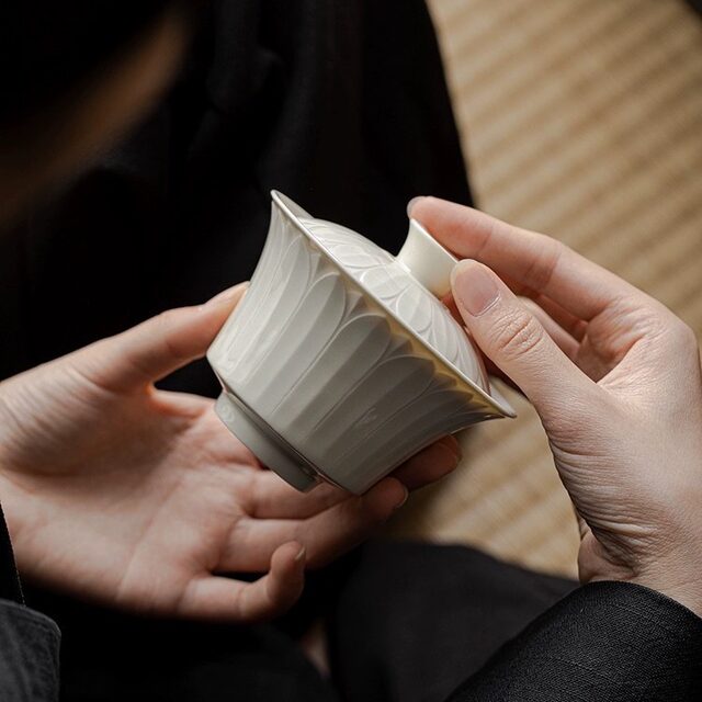 Ding kiln white high-end ceramic three-capacity bowl tea cup set white porcelain Kung Fu tea set large bubble tea bowl single non-hot