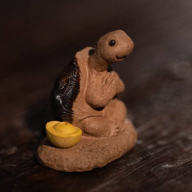 Purple sand tea pet turtle handmade creative tea ceremony accessories tea table tea play ceramic purple sand boutique fortune string incense insert