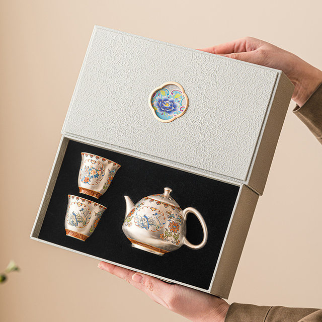 High-end sterling silver cloisonné enamel teapot set Kung Fu tea set household ceramic gilt silver tea cup 2026 new style