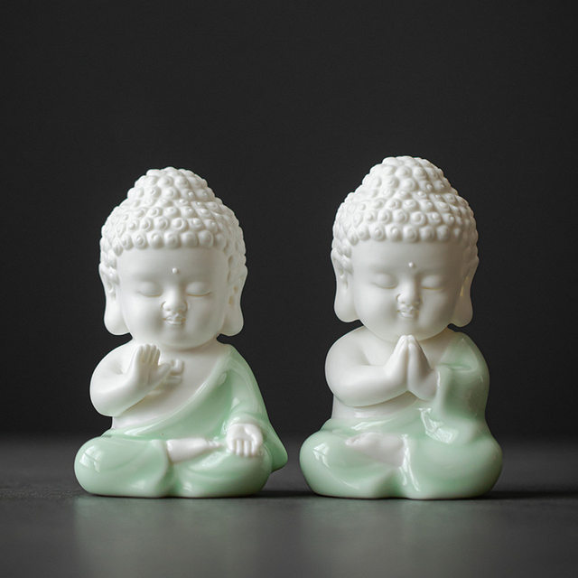Chinese Zen ceramic Tathagata, Guanyin, Three Saints, Buddha statues, creative small ornaments, tea room, tea pets, tea table, car decorations