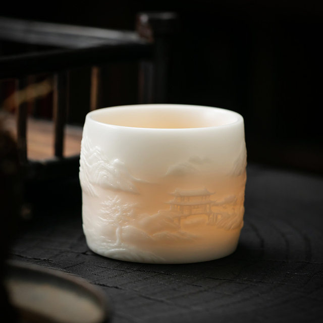Purely hand-carved ice ceramic master cup single cup high-end personal exclusive men's high-end tea tasting Kung Fu tea cup