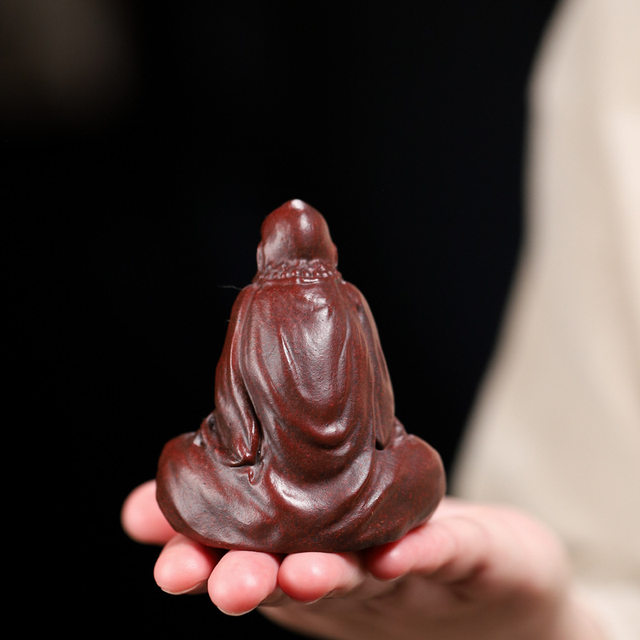 Handmade purple sand tea pet ornaments, Zen-like Bodhidharma Buddha statues, high-quality tea sets, tea toys, desktop decoration, tea accessories